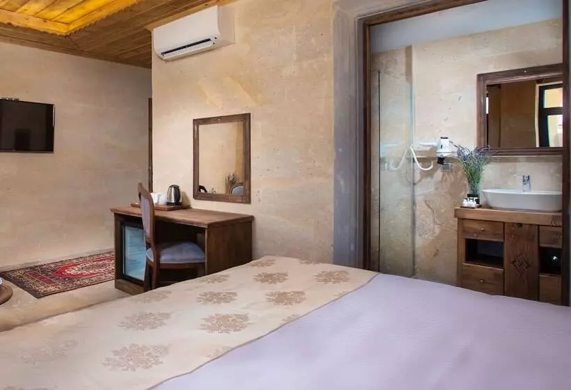 ホテル Cappadocia Pyramid Stone House
