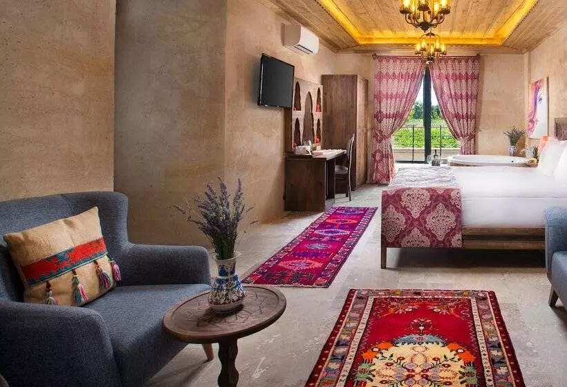 ホテル Cappadocia Pyramid Stone House