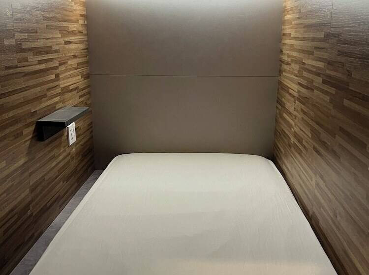 胶囊酒店 Seoul Cube Jongro