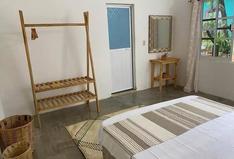 Majatalo Flow De Lupe