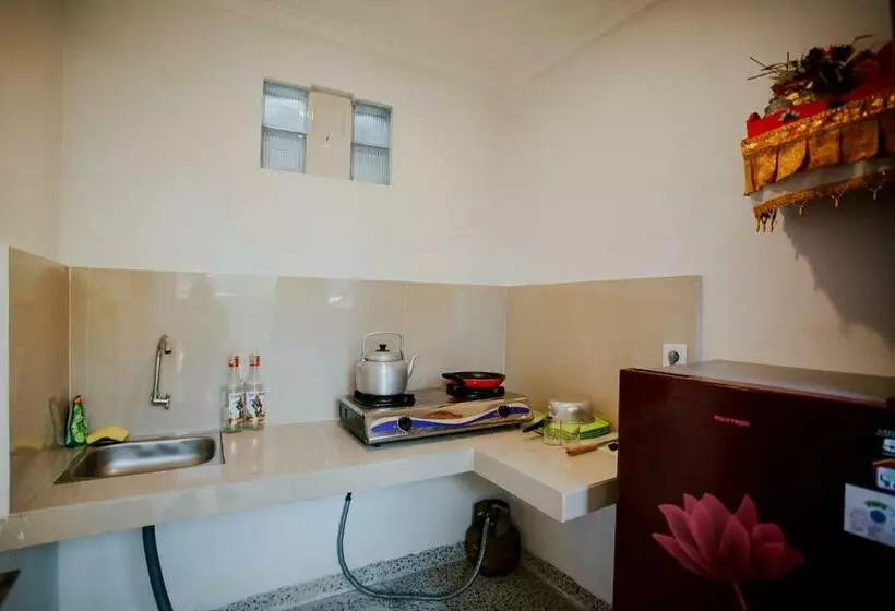 Seven Angels Villa And Hostel