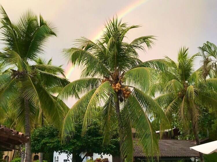 ホテル Puerto Palmeras Tarapoto Resort