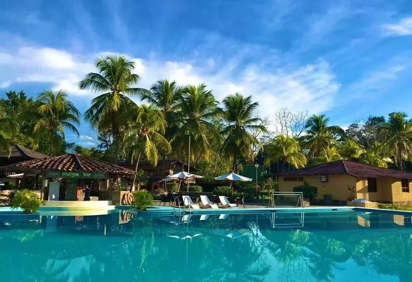 Hotelli Puerto Palmeras Tarapoto Resort