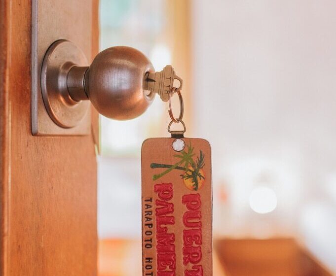 ホテル Puerto Palmeras Tarapoto Resort