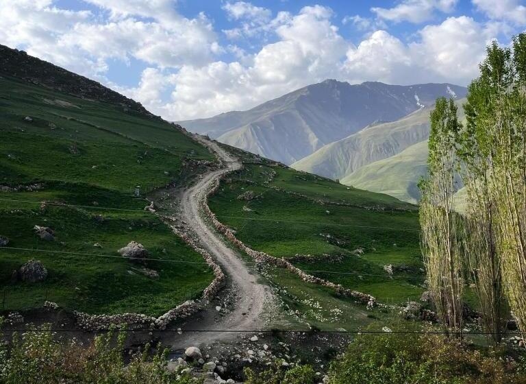 پانسیون Mountain House