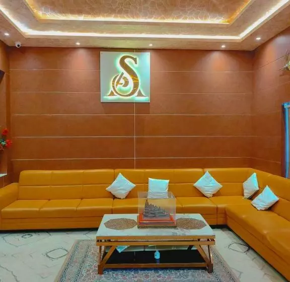 Avadh Sunshine Palace Hotel And Resort