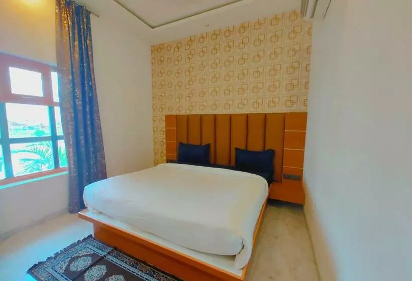 Avadh Sunshine Palace Hotel And Resort