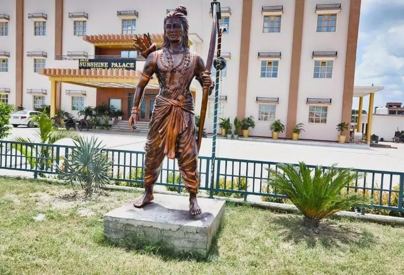 Avadh Sunshine Palace Hotel And Resort
