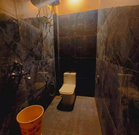 Avadh Sunshine Palace Hotel And Resort