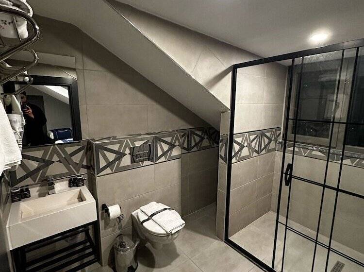 هتل The Great Airport