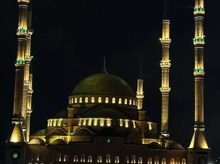 Hotelli The Great Airport