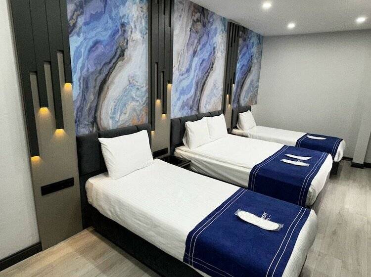 هتل The Great Airport