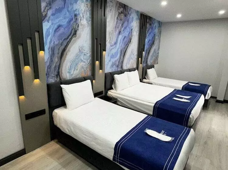 Hotelli The Great Airport