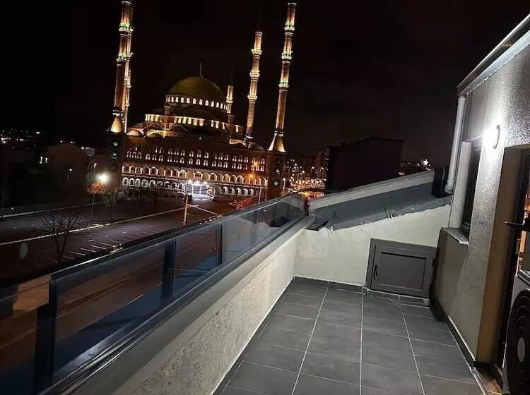 Hotelli The Great Airport