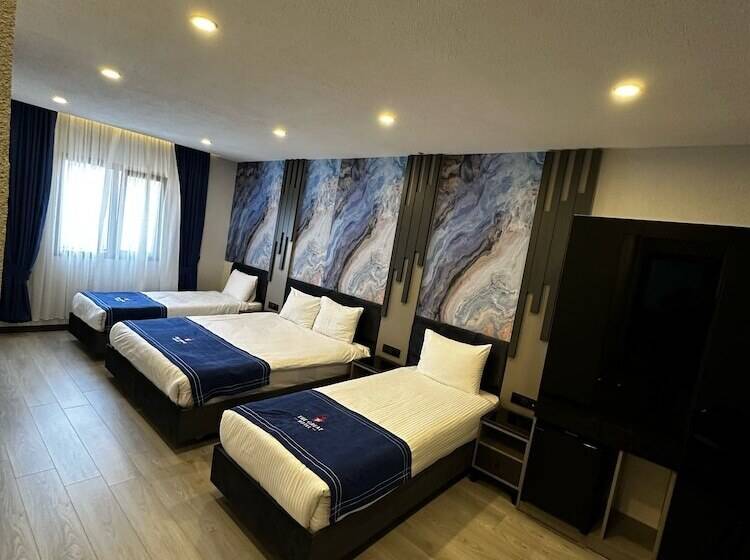 هتل The Great Airport