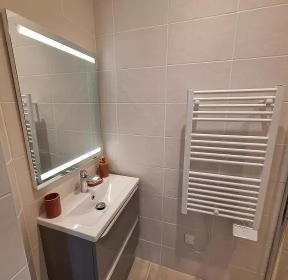 Majatalo La Maison Partagée D Arlac