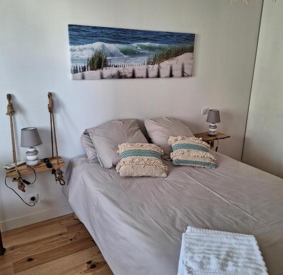 פנסיון La Maison Partagée D Arlac