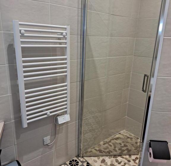 פנסיון La Maison Partagée D Arlac