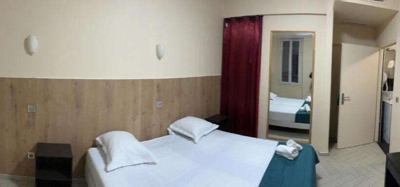 Arcotel Cannes 4 Minutes Du Palais Des Festivals New Management New Team Old Revievv