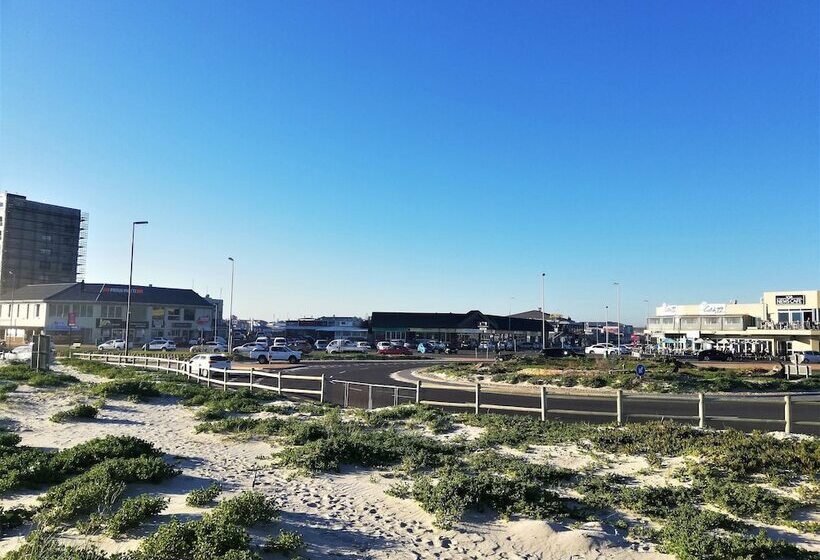 Bed and Breakfast Dolphin Inn Blouberg