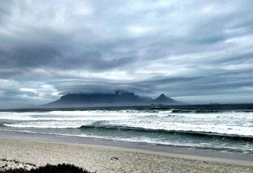 Bed and Breakfast Dolphin Inn Blouberg