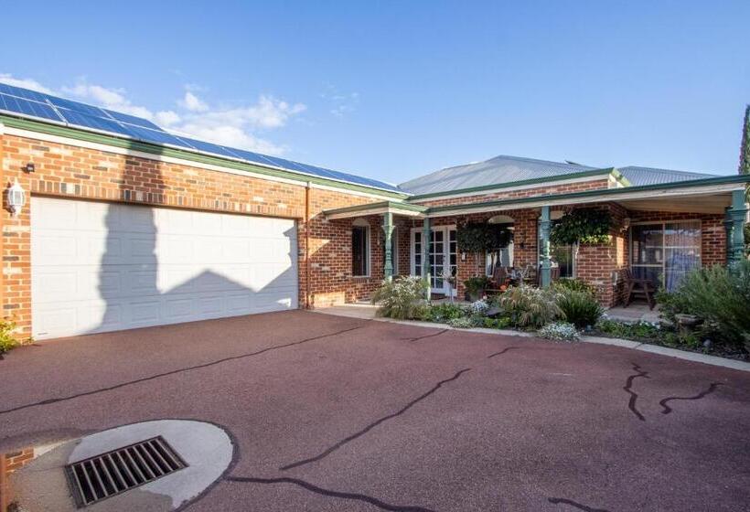 住宿加早餐  Durham Lodge