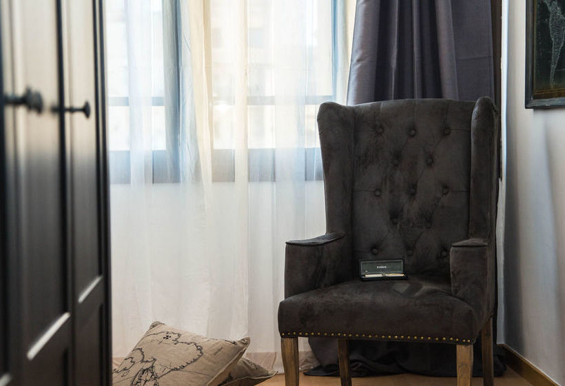 בית מלון כפרי Alcam Books