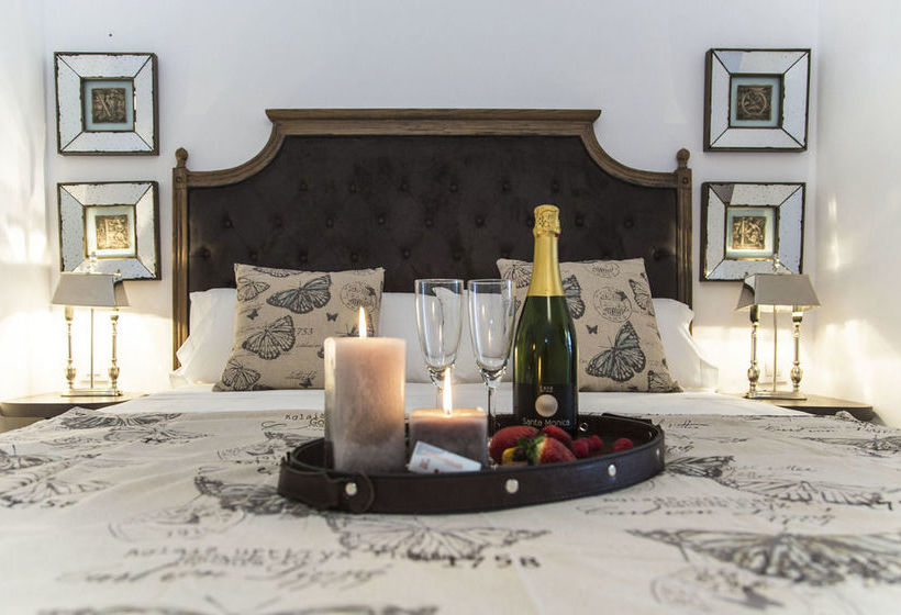 בית מלון כפרי Alcam Books