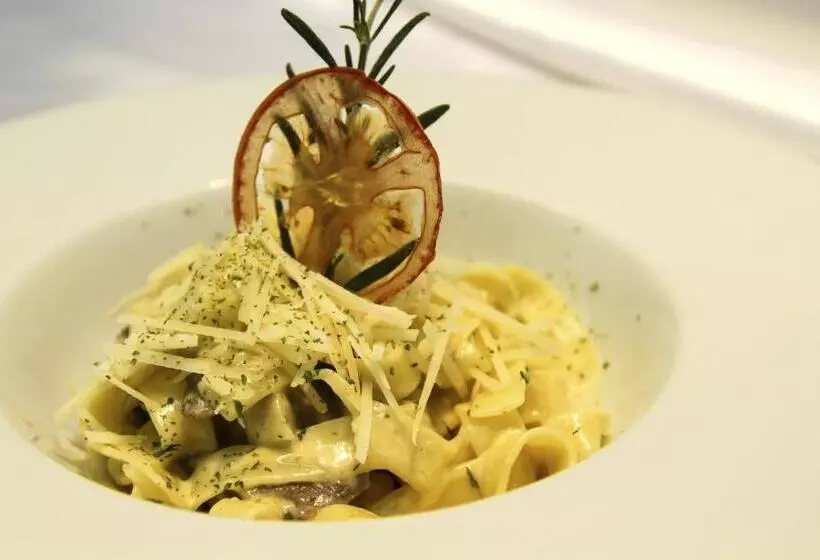 هتل Alle Alpi