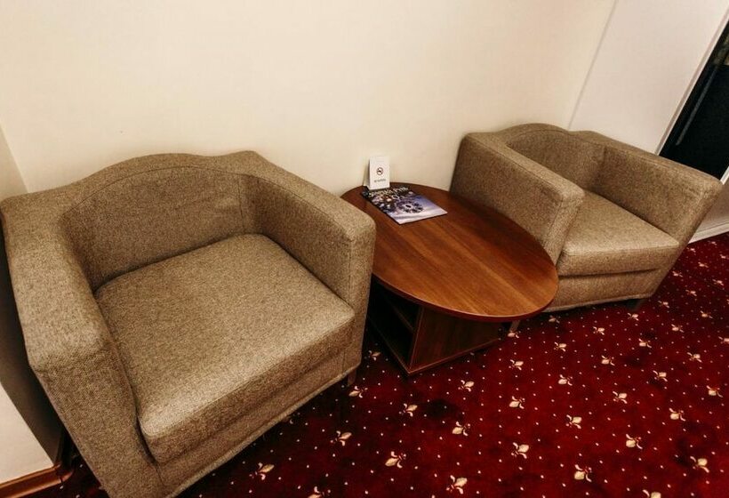 בית מלון כפרי Amur