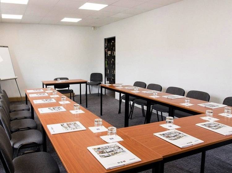 בית מלון כפרי Best Western Hôtel Agen Le Passage, Agen Sud