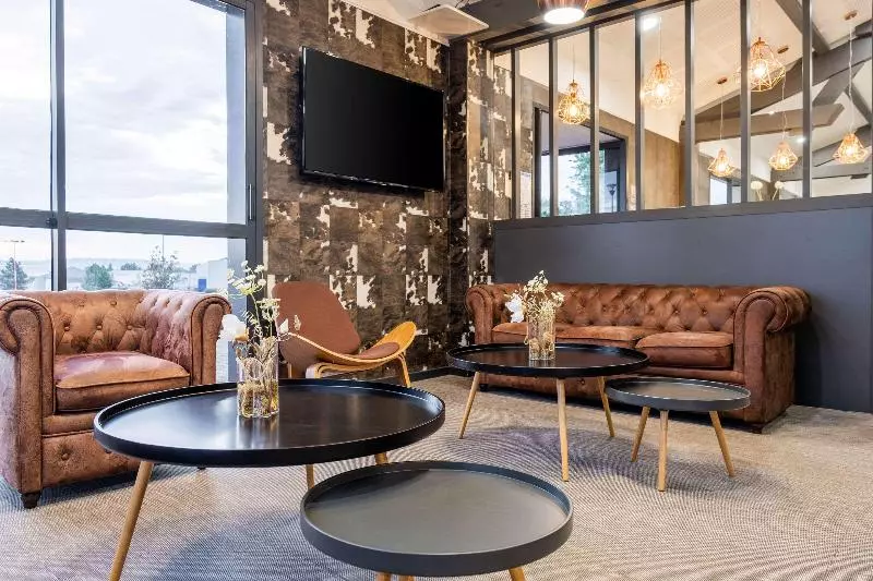 ホテル Best Western Hôtel Agen Le Passage, Agen Sud
