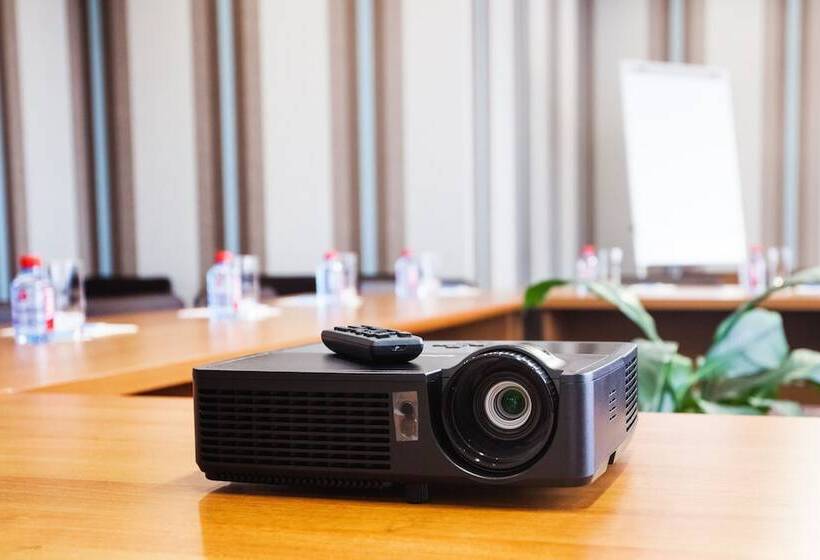 هتل City & Business