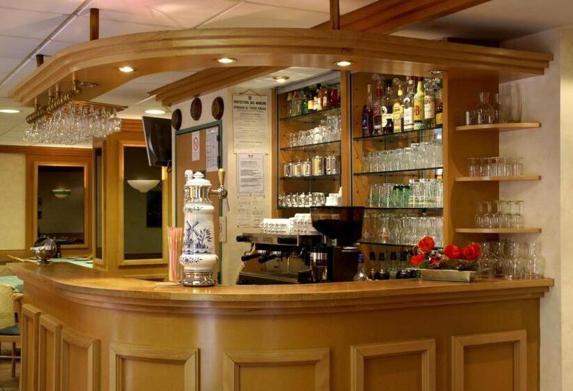 ホテル Compostelle