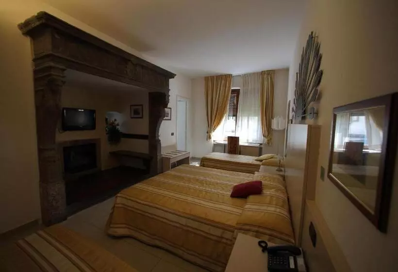Hotel Fioroni