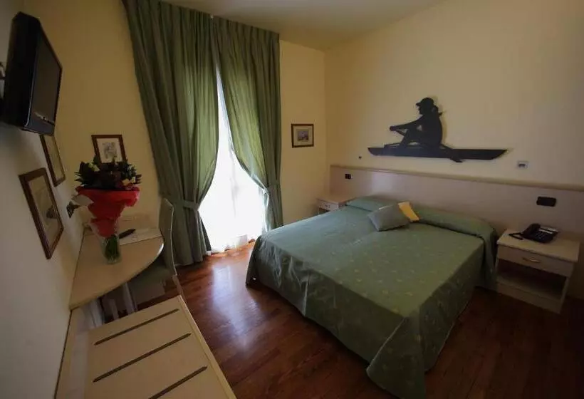 Hotel Fioroni