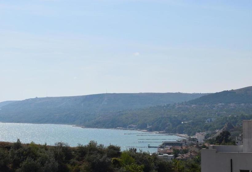 בית מלון כפרי Sunny  Viki Guest House