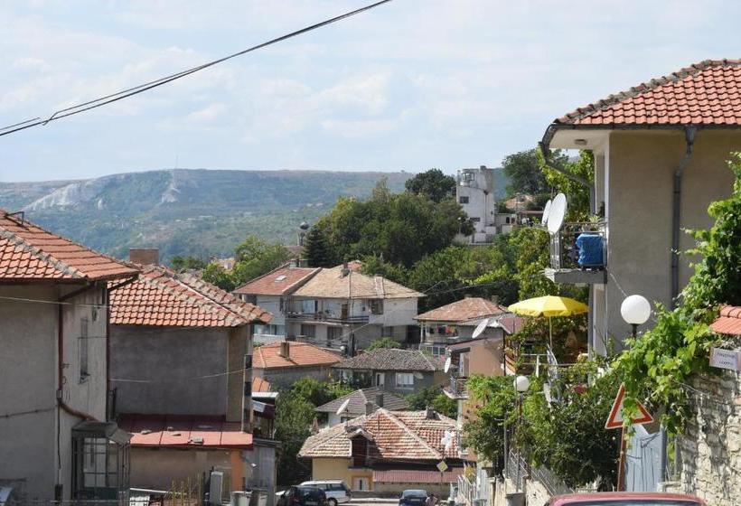 בית מלון כפרי Sunny  Viki Guest House