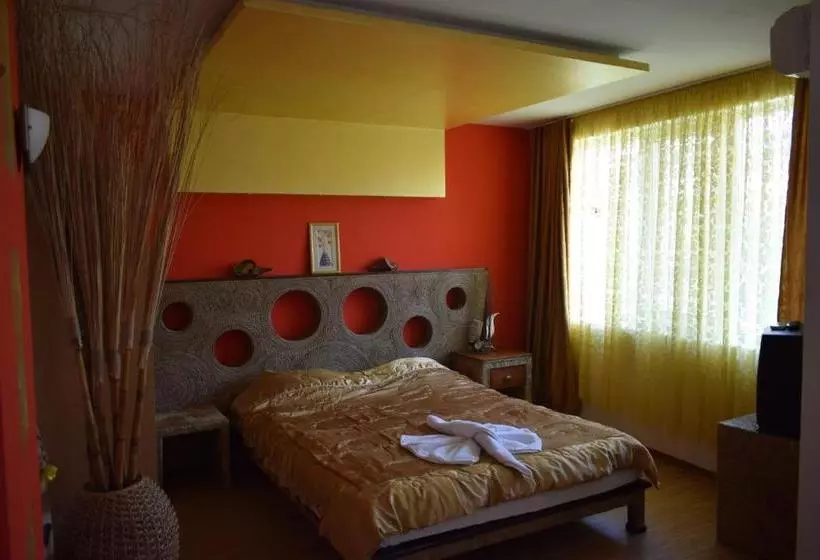 ホテル Sunny Viki Guest House