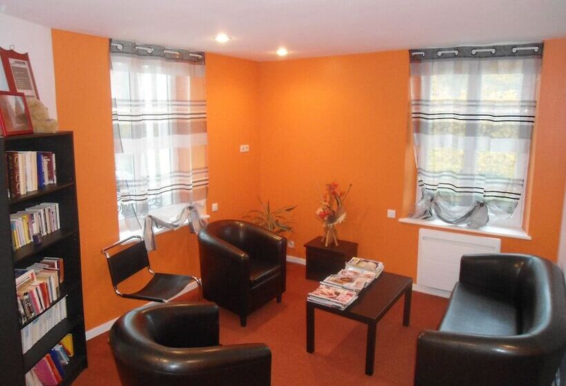 فندق Hôtel Des Vosges