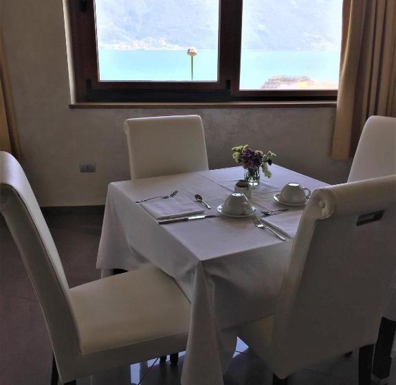 호텔 Il Castello di Lovere