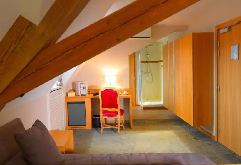 ホテル L'auberge Du Cheval Blanc Et Spa
