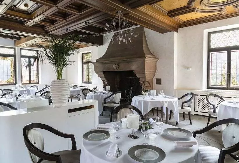 ホテル L'auberge Du Cheval Blanc Et Spa