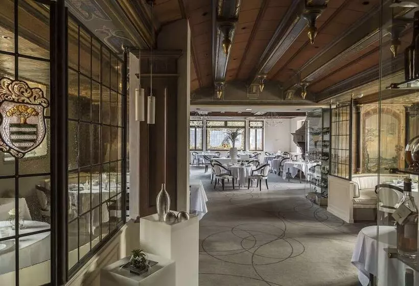 ホテル L'auberge Du Cheval Blanc Et Spa