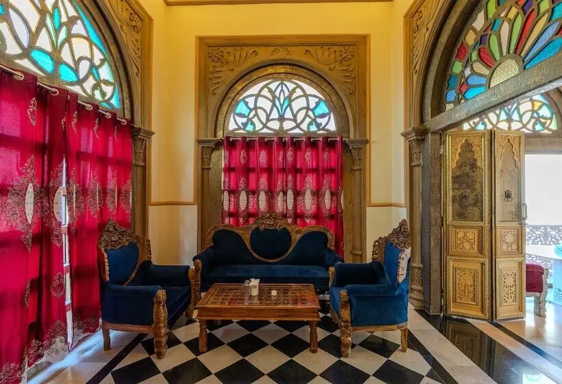 ホテル Mahalkhas Palace