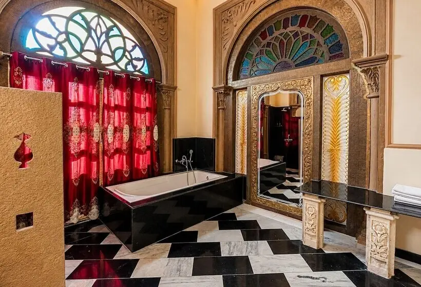 ホテル Mahalkhas Palace