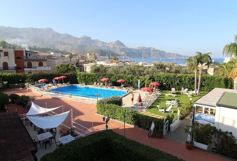 فندق Residence Villa Giardini