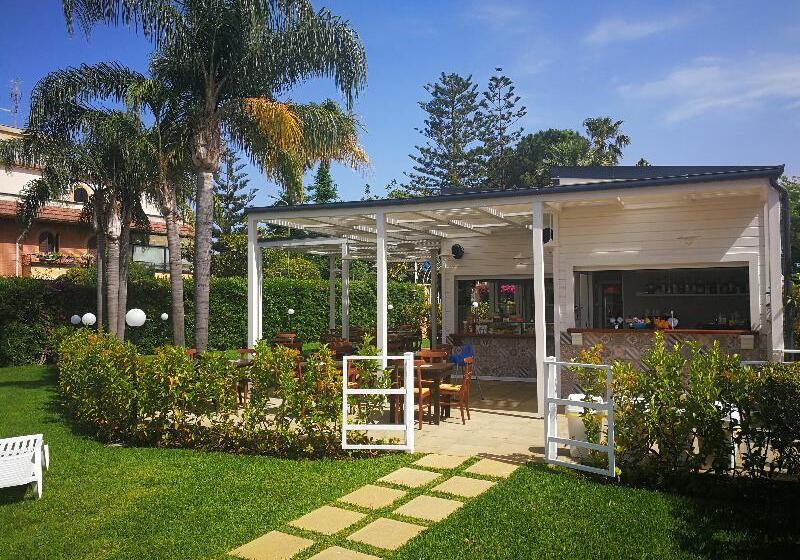 فندق Residence Villa Giardini