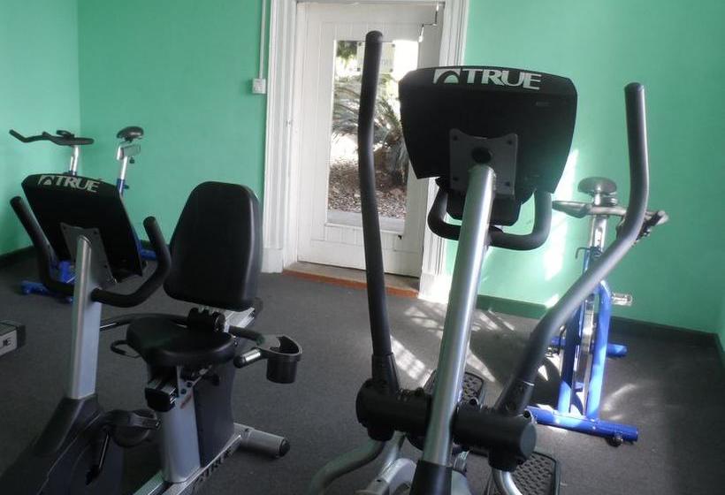 هتل The Liguanea Club