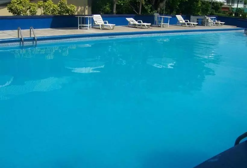 The Liguanea Club